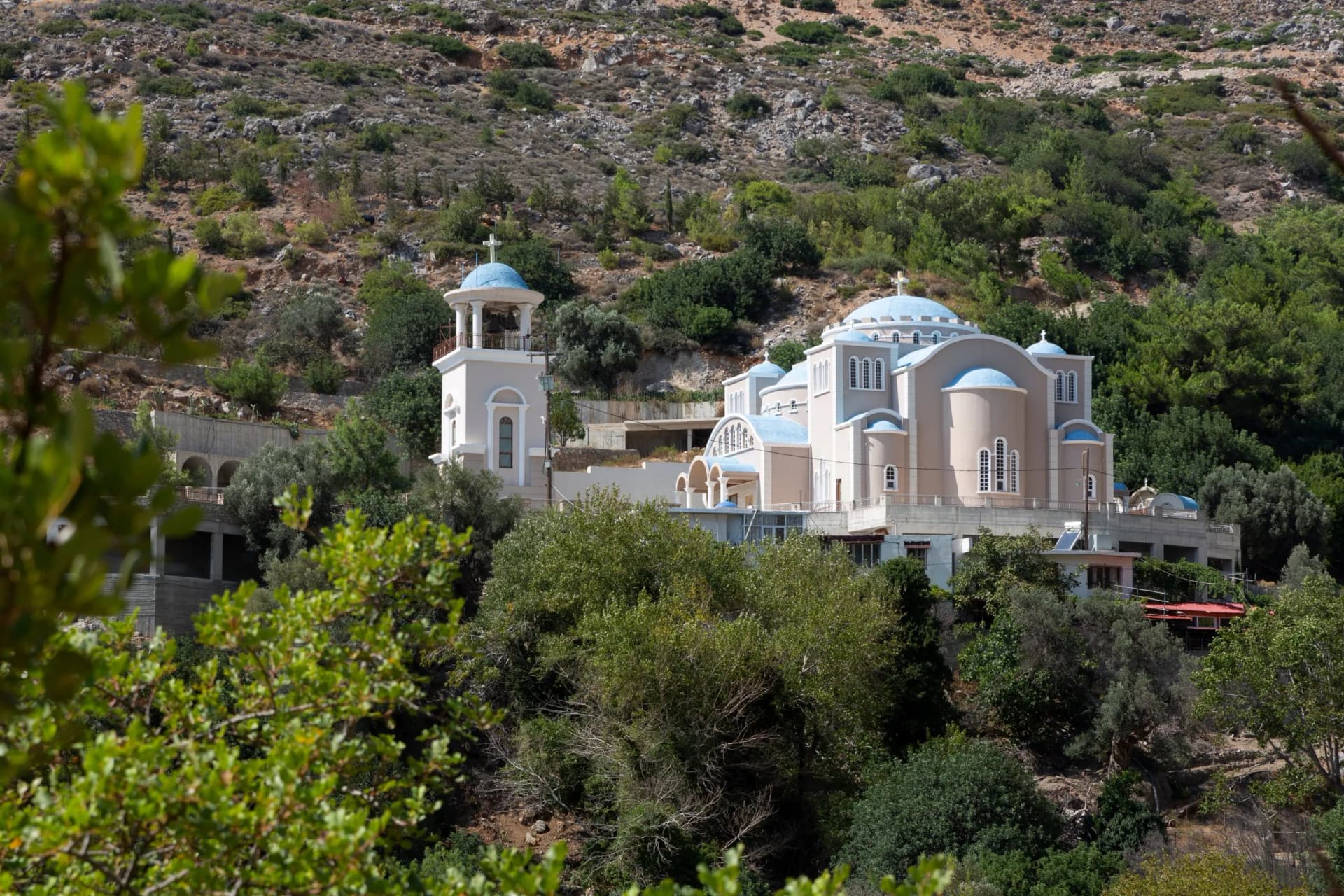 Das Kloster Agios Nikolaos bei Zaros